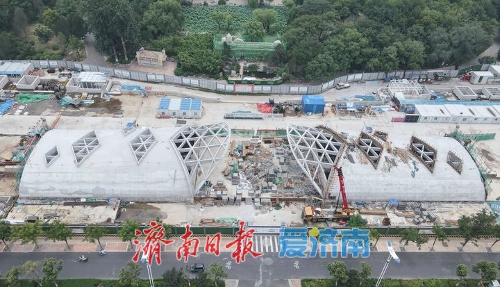项目强省会｜济南轨交4号线最“浅”车站地上站厅层结构框架全部显现