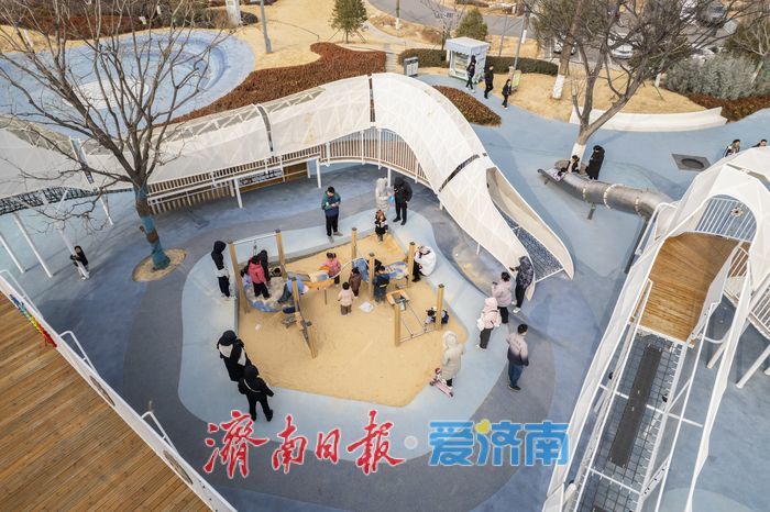 寓教于乐，济南彩虹湖科学游乐园成冬日亲子热门之选