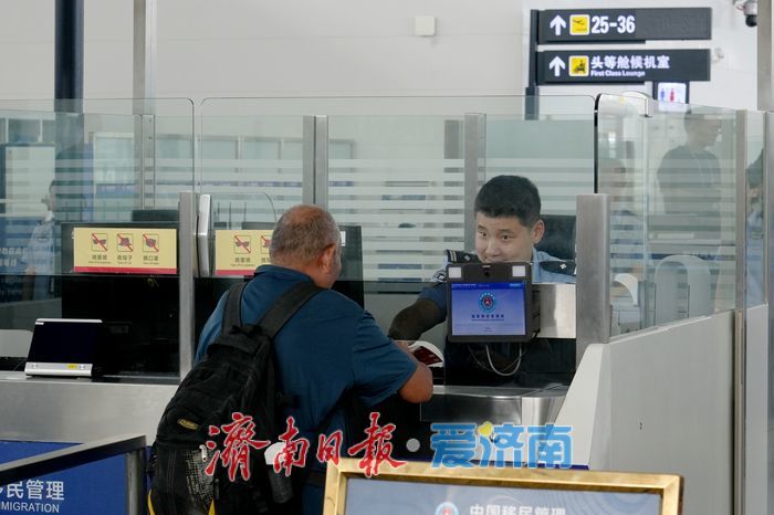 暑期客流持续冲高！济南口岸累计查验出入境人员11万余人次，同比增长135%