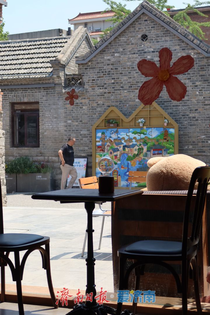 砖缝呼吸 院门生长 百年老街步步上新