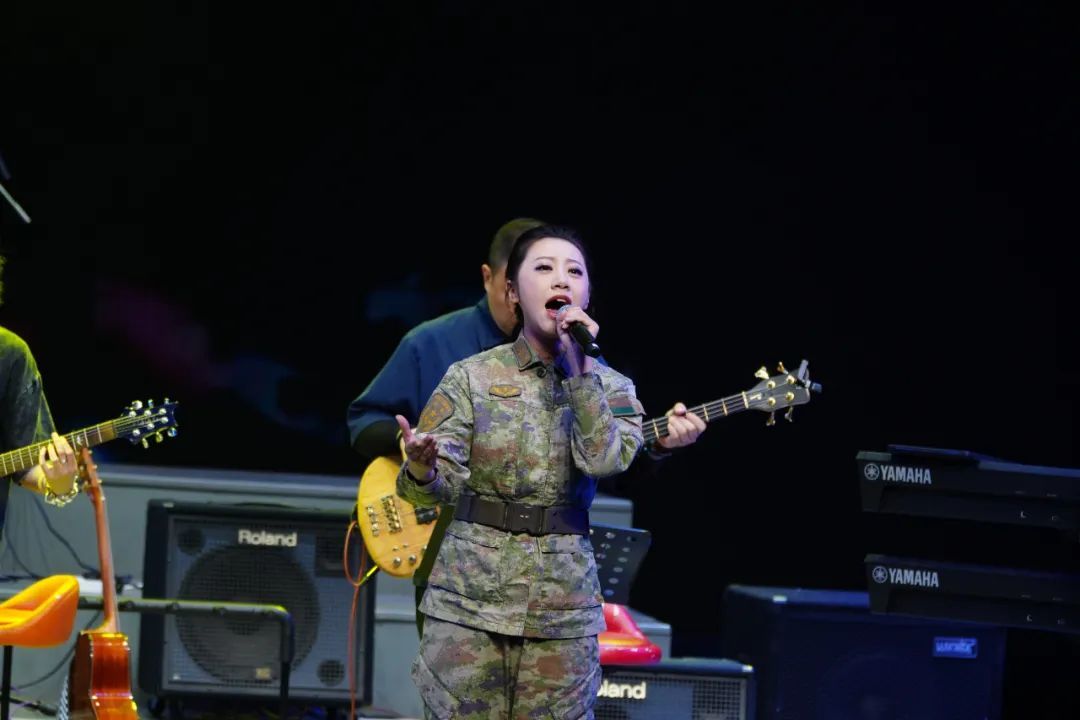 “泉”在济南过暑假 