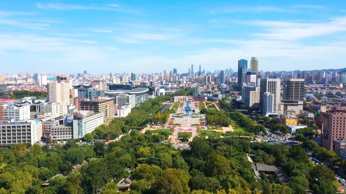 《天下泉城》MV