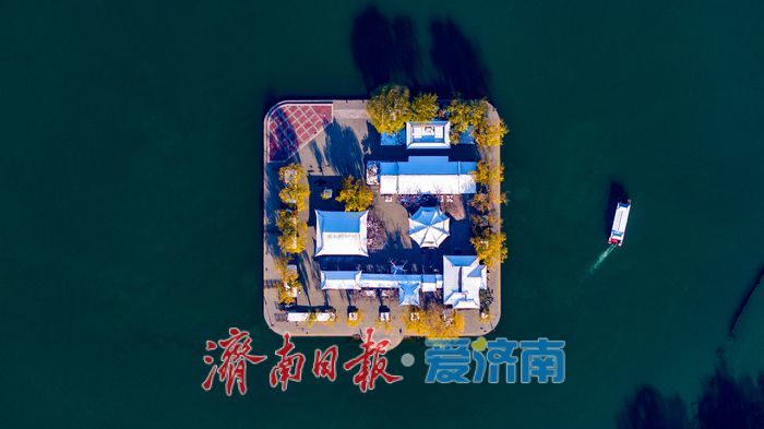 雪后大明湖景如画 超然楼与城市天际同框