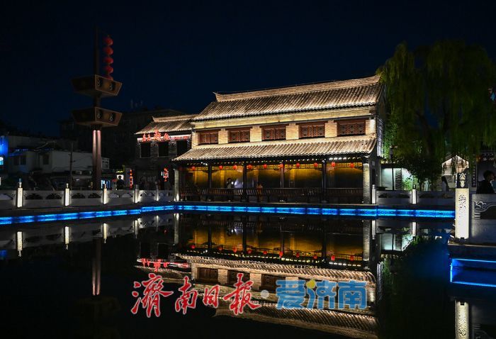 一年四季 泉在济南丨曲水亭街暮色画卷