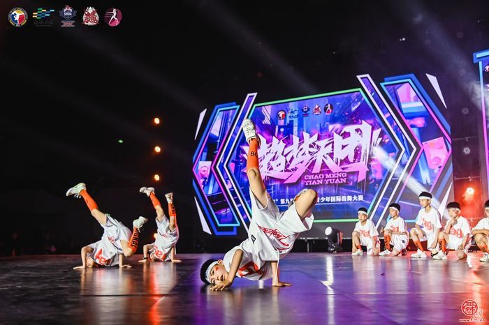 “超梦天团”高燃battle 舞出“好运山东”国际范儿