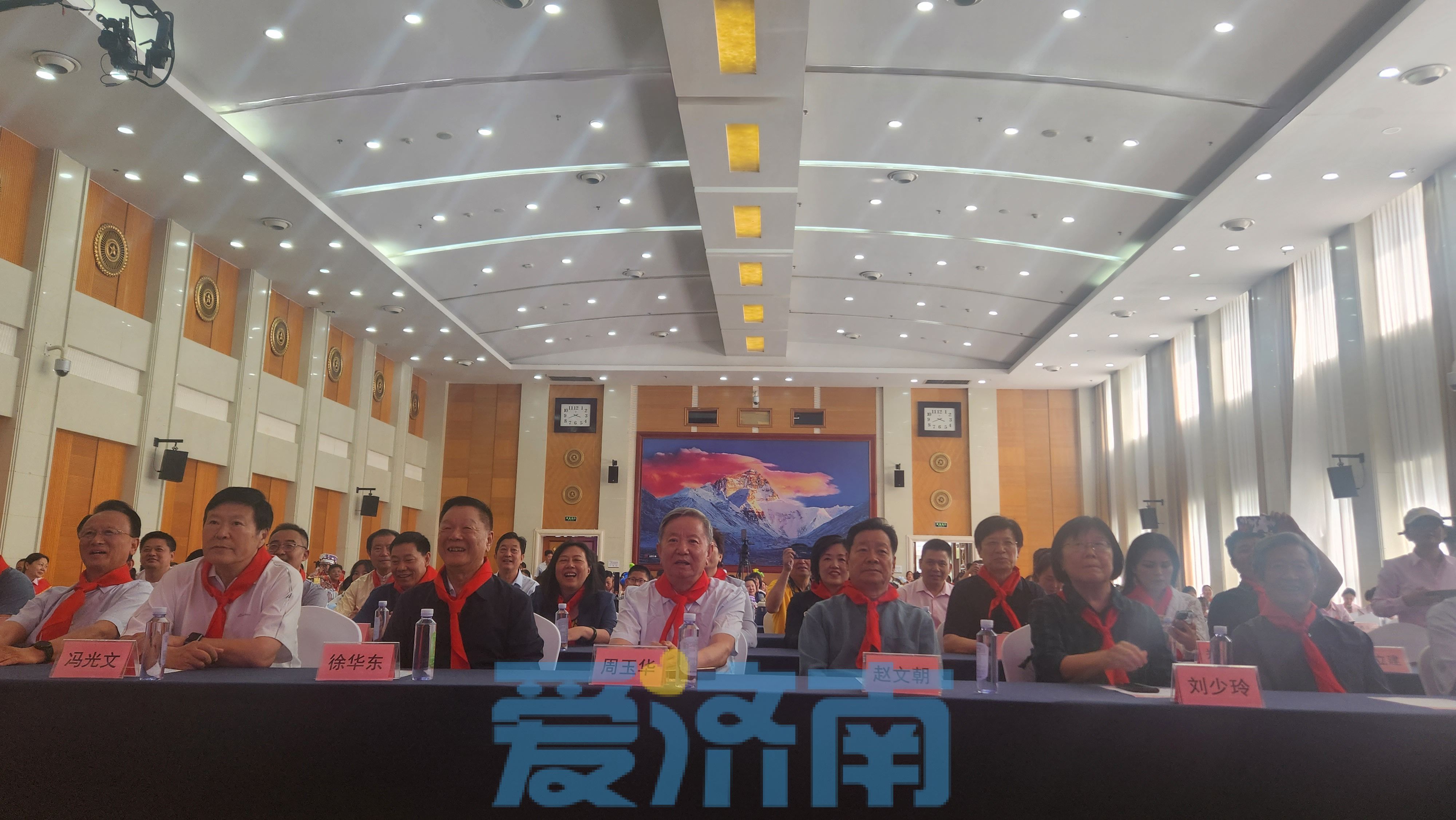 “携手追梦共享阳光”！济南市关工委举办关爱孤困儿童庆六一联欢会