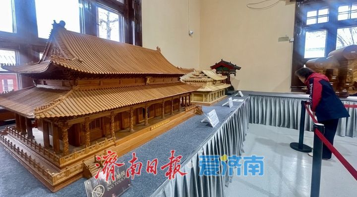 济南上新街“构木成室”古建模型展 全榫卯木作重现千年经典