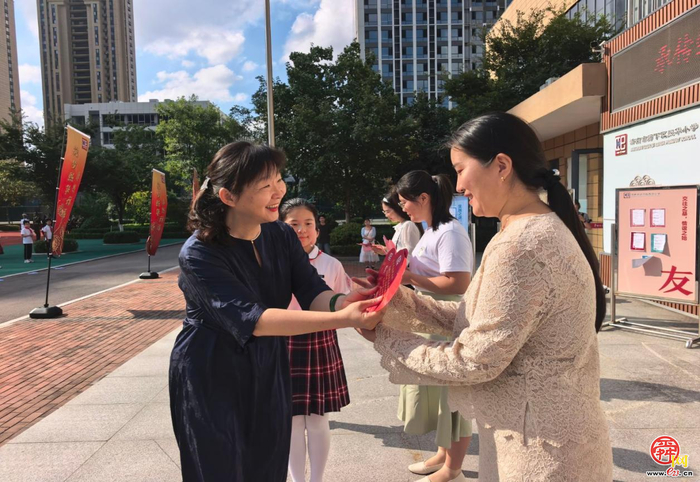 立品格之约 赴逐梦新程——济南市历下区熙华小学绘就新学期育人画卷