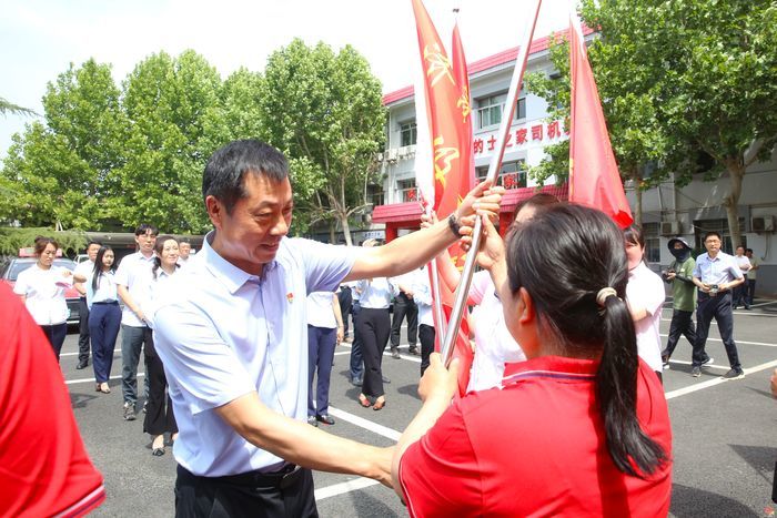 爱涌泉城 护航未来 恒通公司2025年绿丝带爱心助考活动正式启动