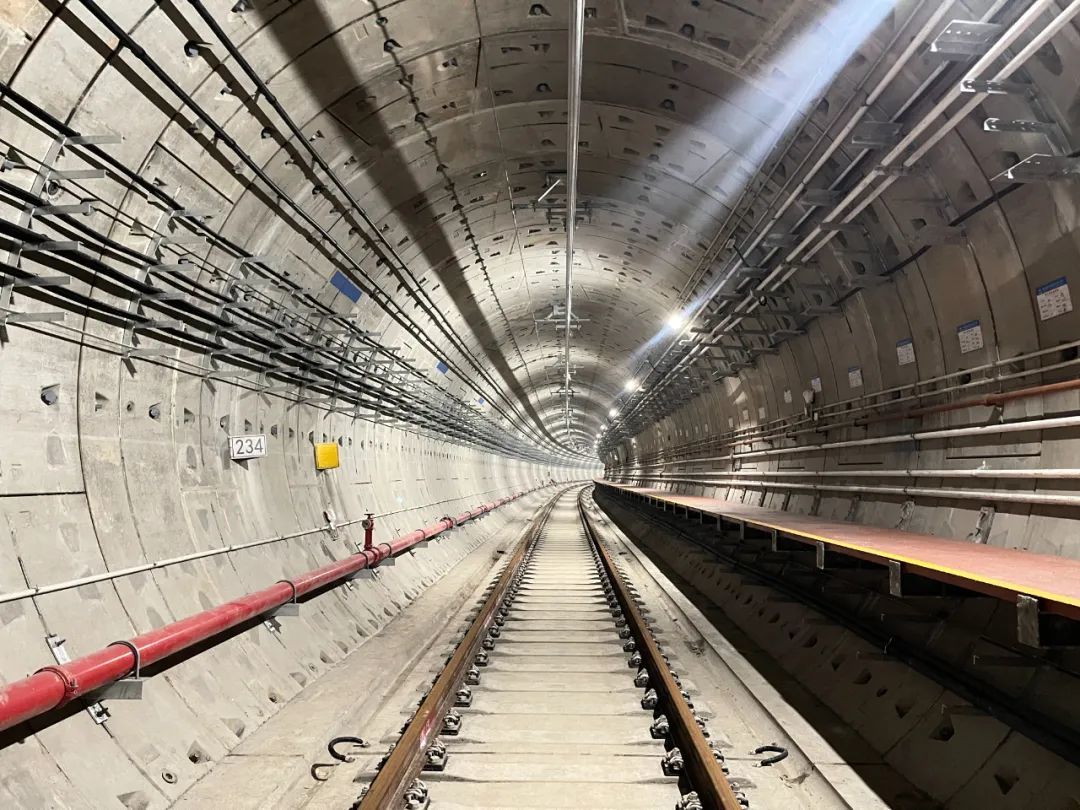 VR模拟、智能供电、材料升级 “微创新”加持 3号线二期建设全力冲刺中