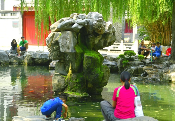 地下水位逼近29米，济南月牙泉出现复涌迹象