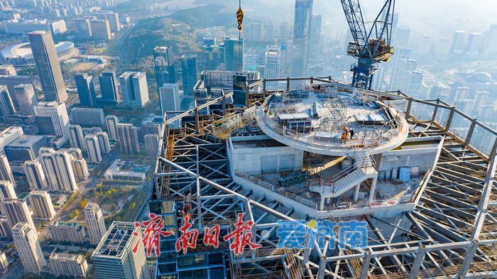 񷶥֮ϵġƴͼ428׸߿գΪϳչ