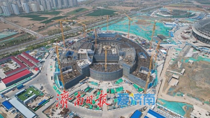 雏形已显！济南黄河体育中心体育馆、游泳馆项目施工正酣