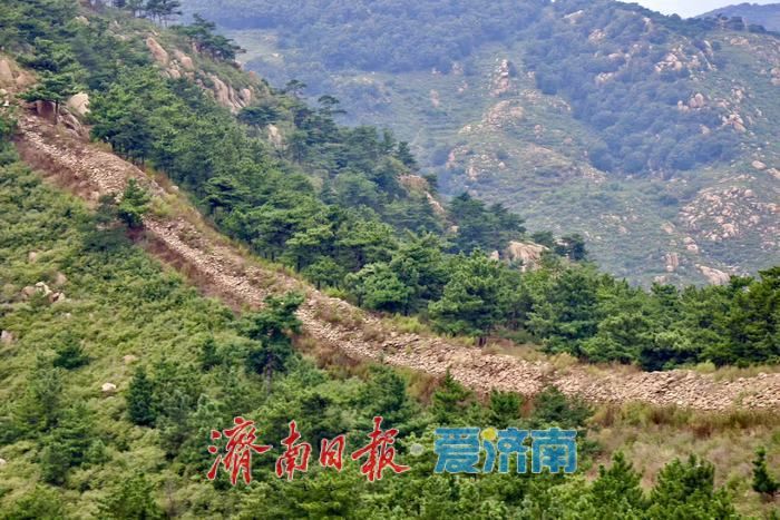 齐长城秋景如画 千年古垣诉说岁月古韵