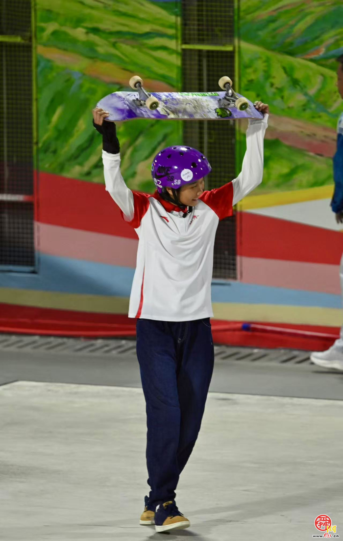 泉城小将展现统治力！崔宸曦为山东斩获首枚全运会滑板金牌
