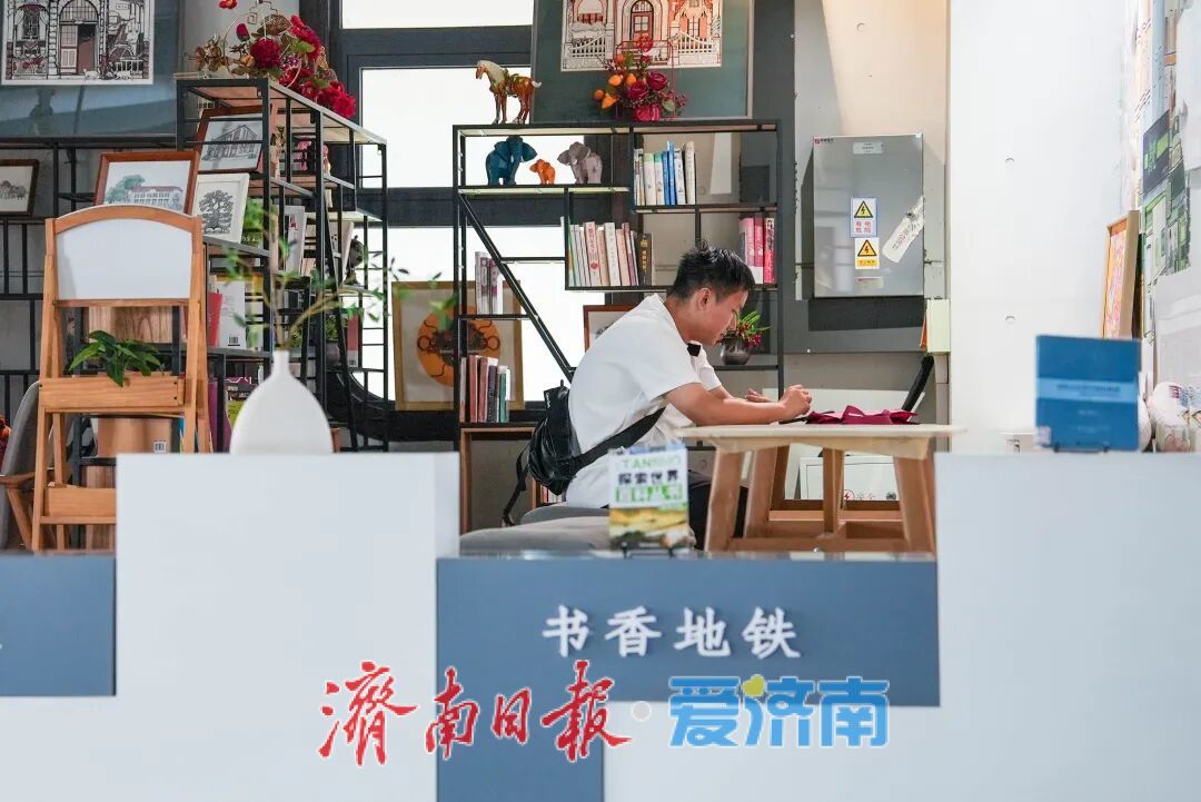 致毕业的你：海棠路旁，我守着你的青春与书香