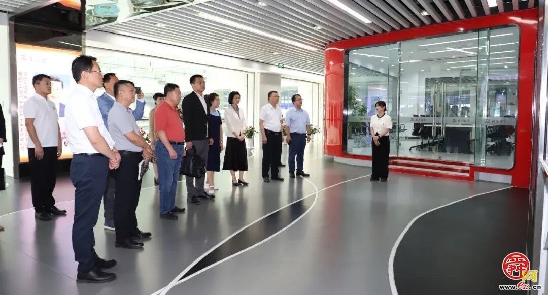 “侨语济南”——侨界政协委员和侨界人士走进济南国际传播中心活动成功举办