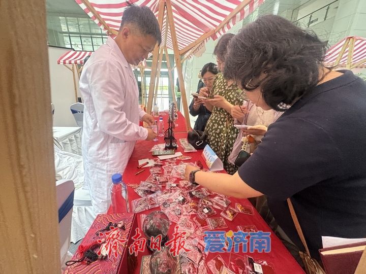 品养生茶、享中医问诊！济南这场健康嘉年华传递科学养生新理念