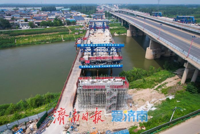 项目强省会｜横跨小清河攻坚提速！凤凰黄河大桥南延工程建设稳步推进