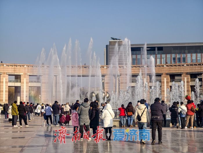 泉城年味浓，欢喜迎新春