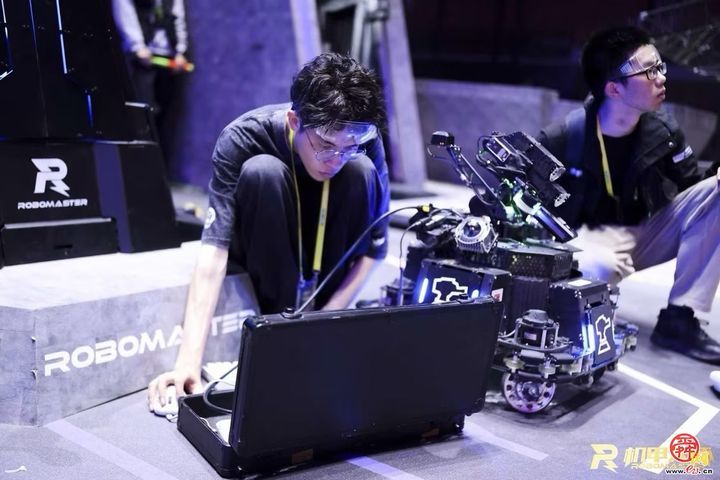 “济”遇·梦想！ROBOMASTER 2026机甲大师超级对抗赛东部赛区燃情开赛