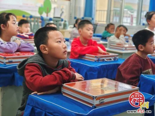 点燃孩子科技梦想!济南这所小学将课堂变成“科技实践场”