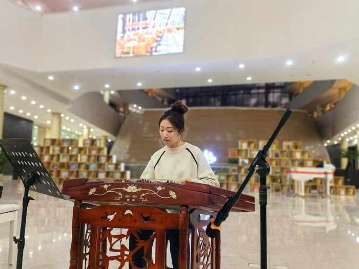 夜校体验课+闭馆音阅秀点亮文化之夜，在济图感受扬琴的绝妙