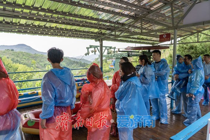 高空漂流乐享春光