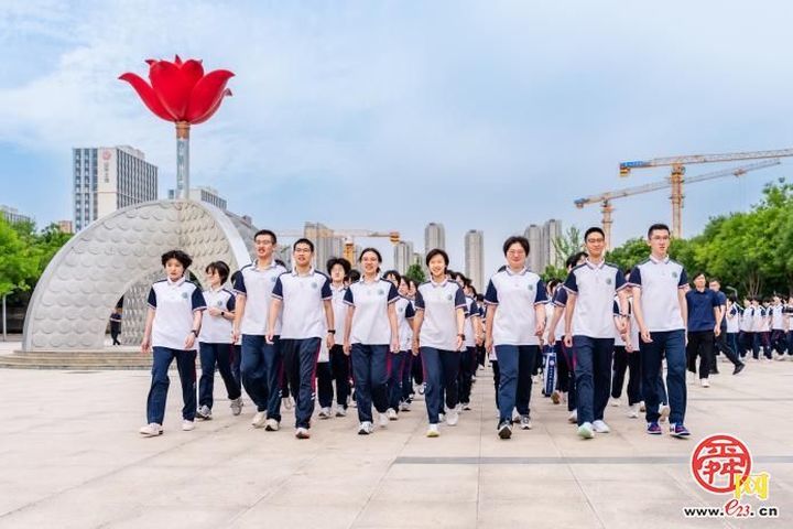 宠爱未央：60级高三的这个“六一”，甜甜蜜蜜