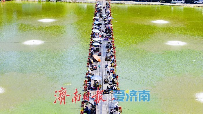一竿垂钓激活休闲新消费 济南小清河畔“钓鱼经济”持续升温