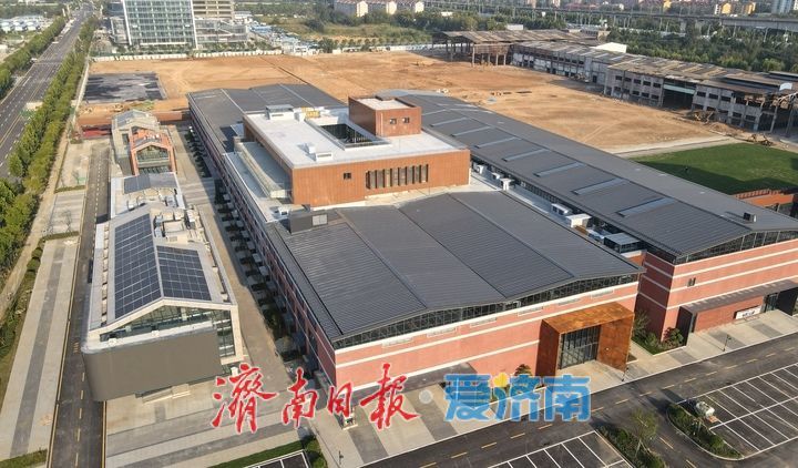 济钢老厂房“焕新”开放，变身运动空间续写城市记忆