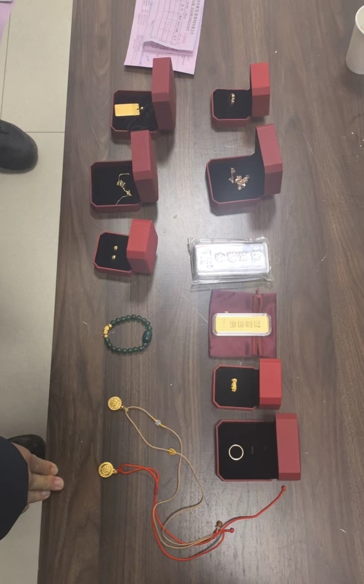 冒充军人设“温柔陷阱”，女子被骗35万元，历下公安跨省挽损