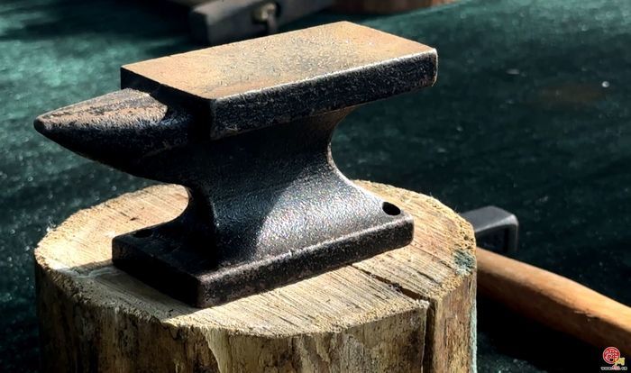 铁锤打了150年，济南章丘孙铁匠铺的敲打声依旧在响……