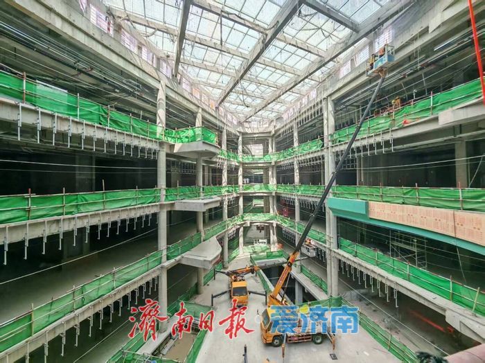 一块三角地，一群年轻人，一座理想生活城