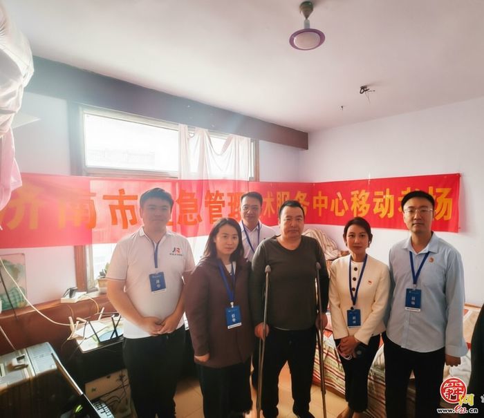 暖心送考显初心 真情服务践使命