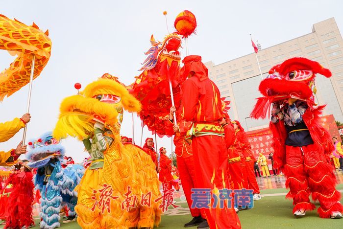 马跃新春闹元宵 民俗展演庆佳节