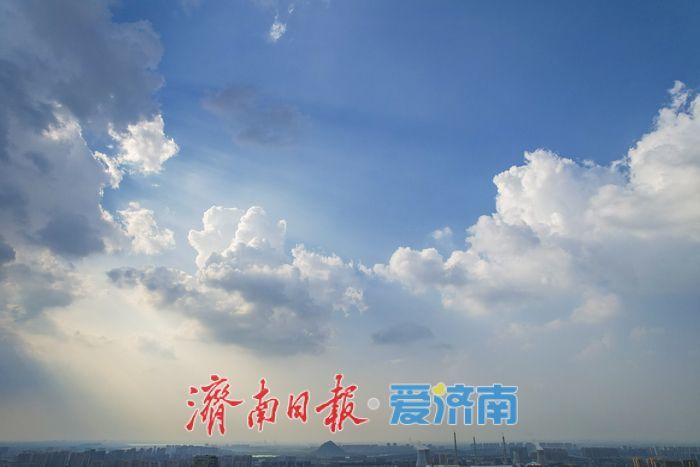 惊艳！济南上空出现“丁达尔效应”，如梦如幻