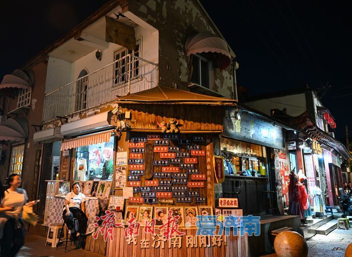 一年四季 泉在济南丨曲水亭街暮色画卷