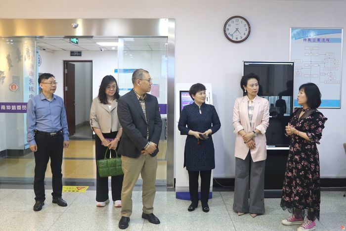 香港麦家荣律师行来济南仲裁办座谈交流