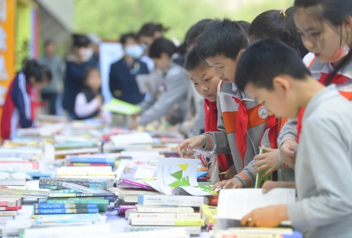 2024齐鲁书香节暨济南市第十四届“书香泉城”全民阅读节启动仪式举行