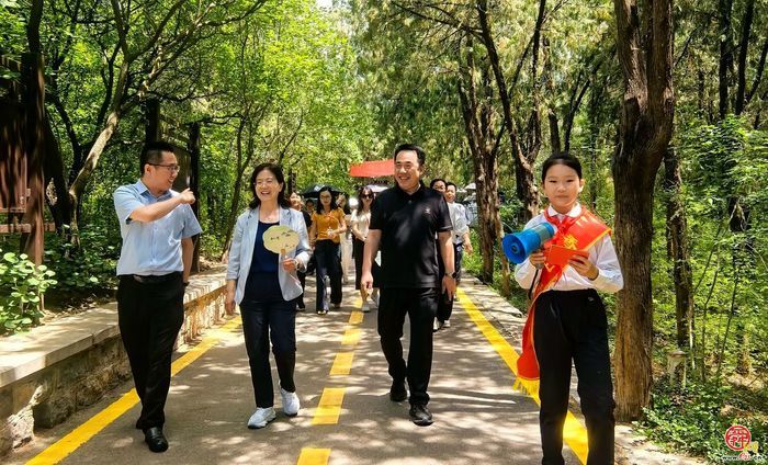 成果向外辐射！六里山小学“小香山·行走的课堂”省级成果面向省外推广