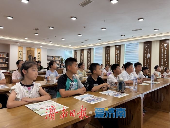 泉水文化浸润少年暑期时光 “循泉听书阅见泉城”沉浸式阅读活动走进历下区图书馆