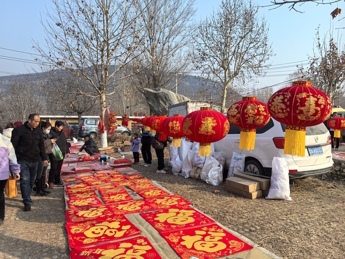 “泉”在济南过大年｜赶年集、备年货，黄河大集年味浓