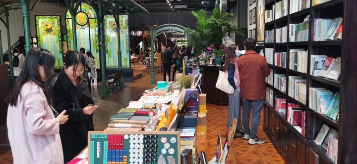 山东两家书店被评为2024“年度最美书店” ！济南阡陌书店·579百工集店上榜