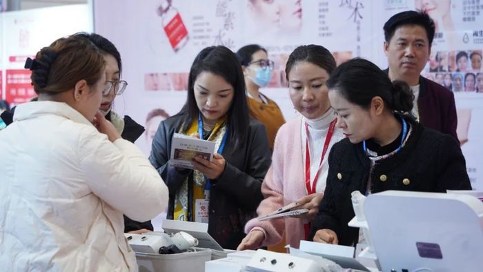 “泉“力出击 共探“鲁”妆之美！2024第46届济南国际美业博览会开幕