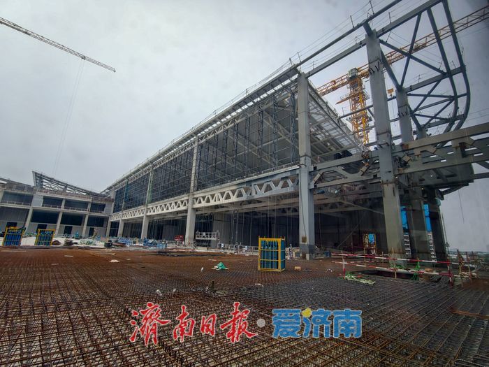 西客站片区在建“第一高”建设提速