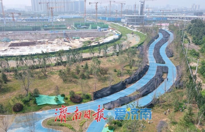彩色步道串联活力与自然 丁太鲁绿带公园主打运动风