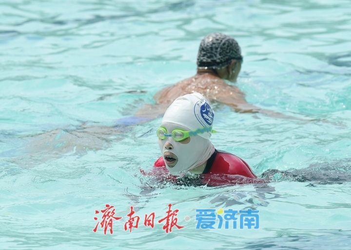 一年四季 泉在济南 