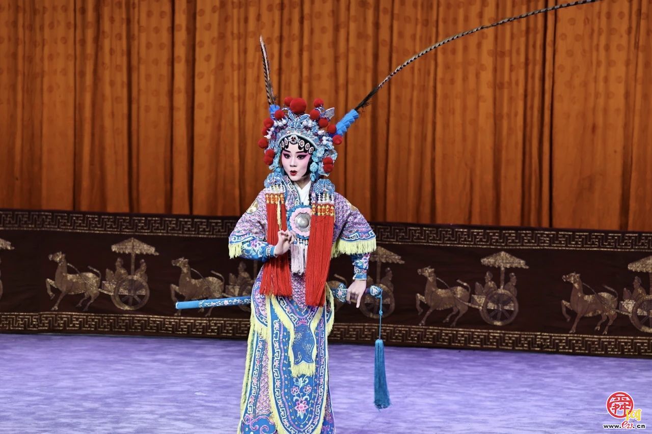 四戏闹新春 泉城年味浓 四方景致交织泉城最浓新春图景