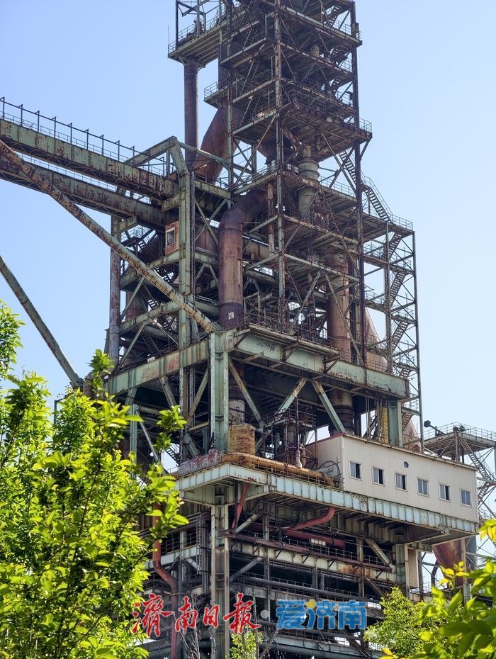 济钢3200立方米高炉“留骨焕新” 启动更新改造